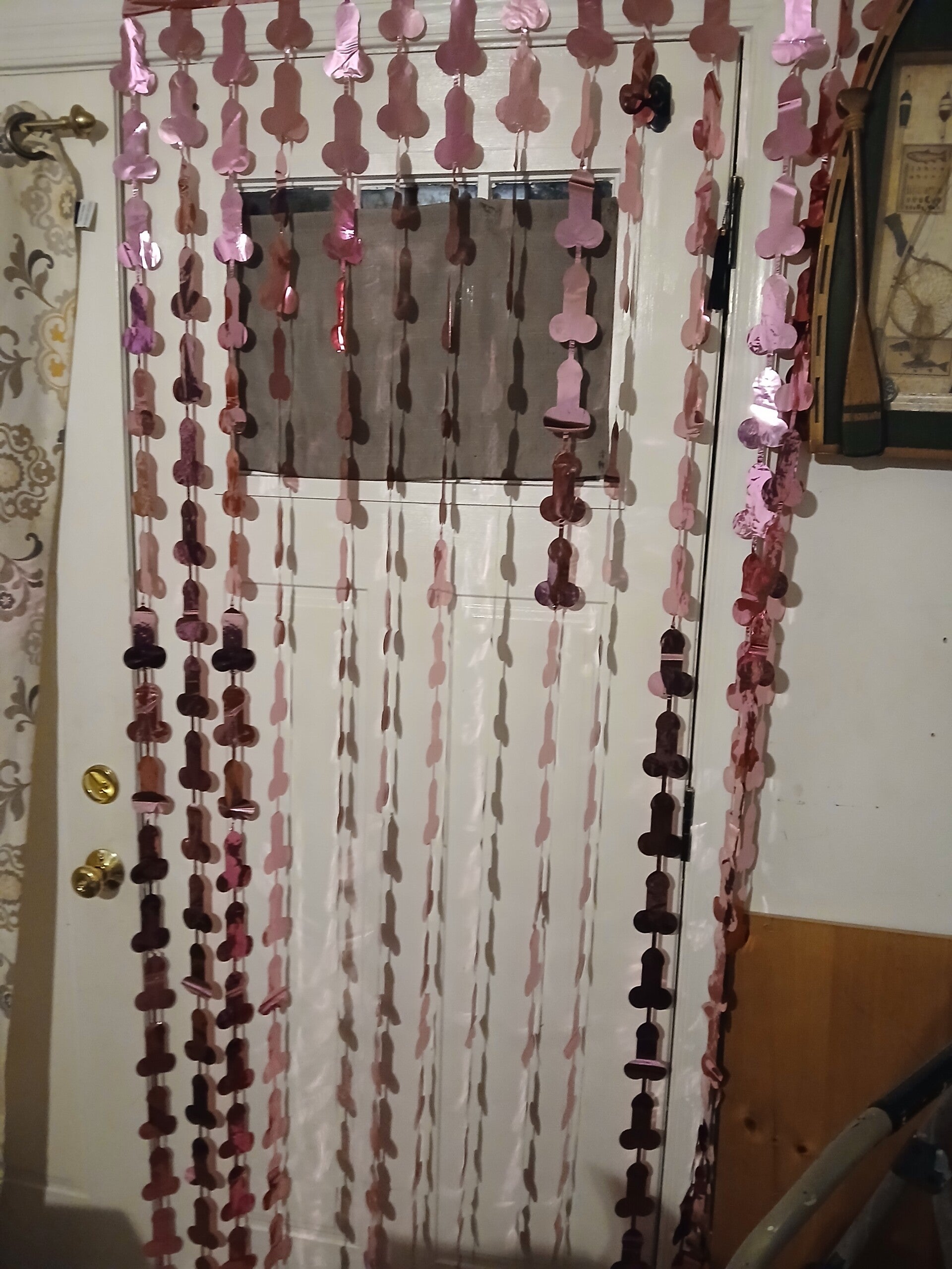 Penis Streamers
