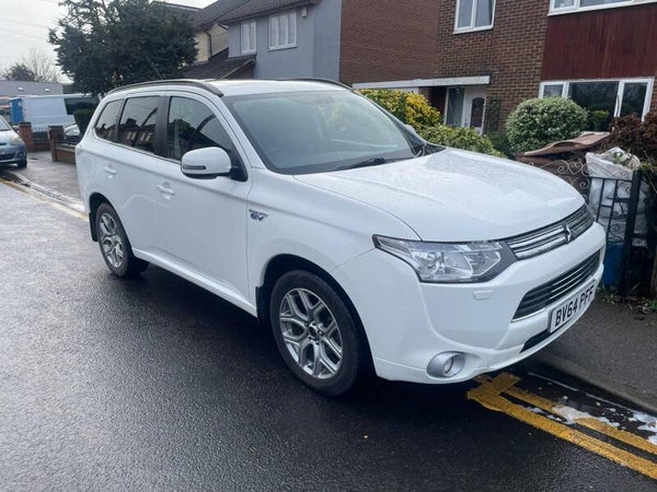 Mitsubishi Outlander PHEV Auto 2.0 Petrol Plugin Hybrid