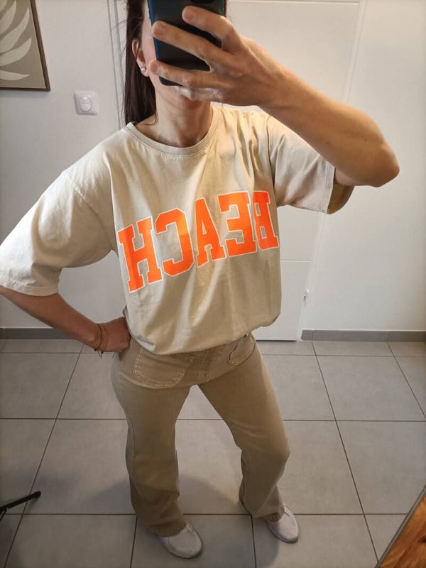 Tee shirt beach