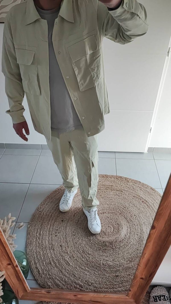 Ensemble cargo spring
