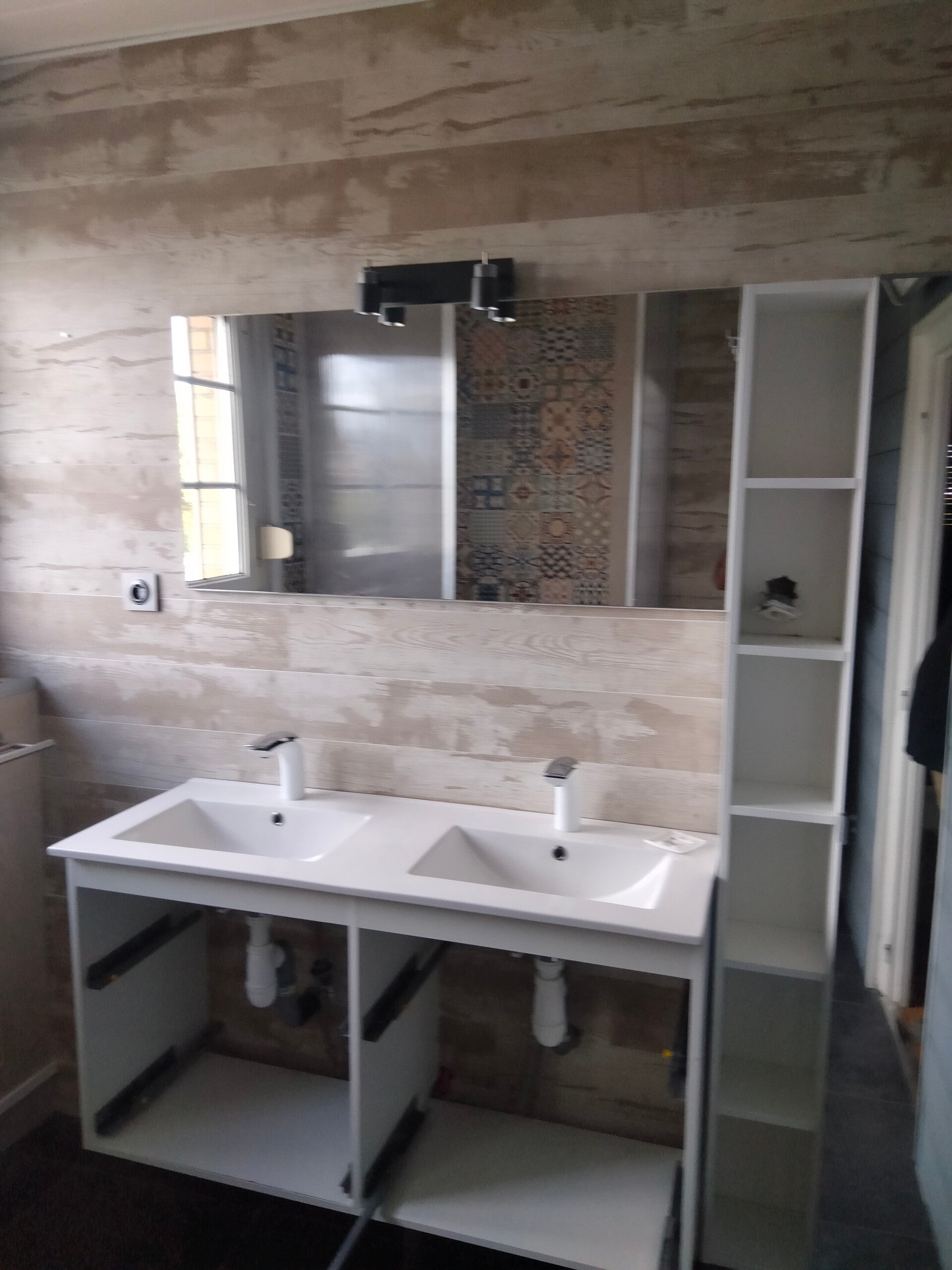 salle de bain avant travaux