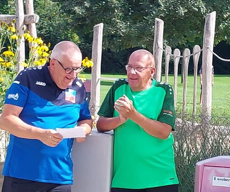 Die 2 Minigolf Professoren