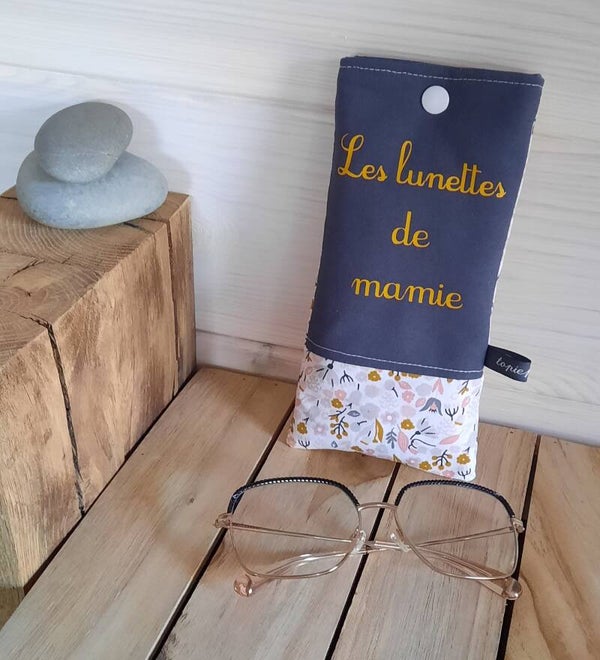 Etui à lunettes