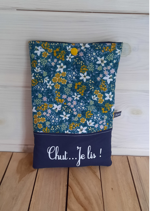 Pochette à Livre de Poche