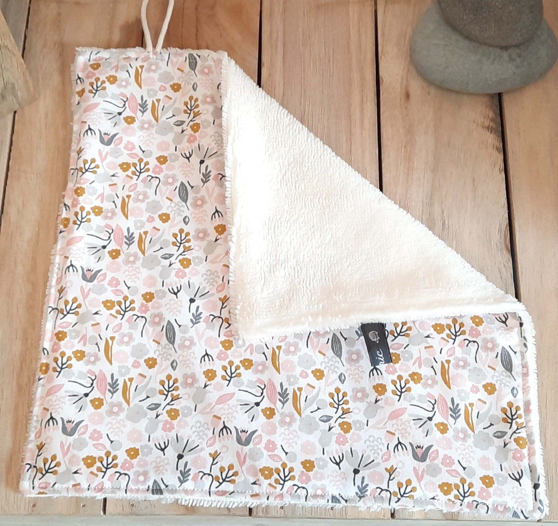 Mini serviette visage extra douce en éponge de bambou et coton imprimé