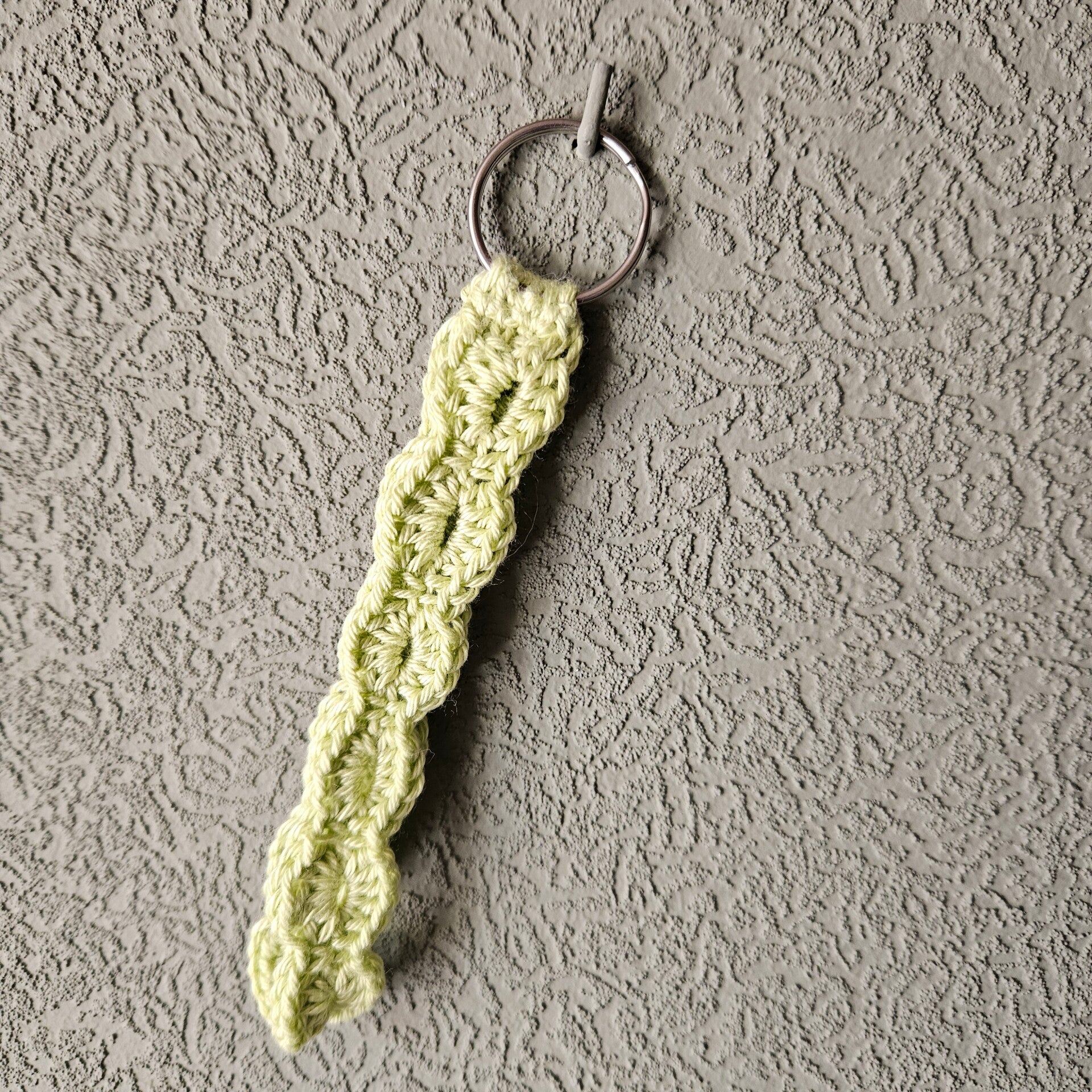 pols Keycord daisy, Gelbgrun