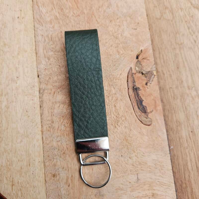 Sleutelhanger leer 16