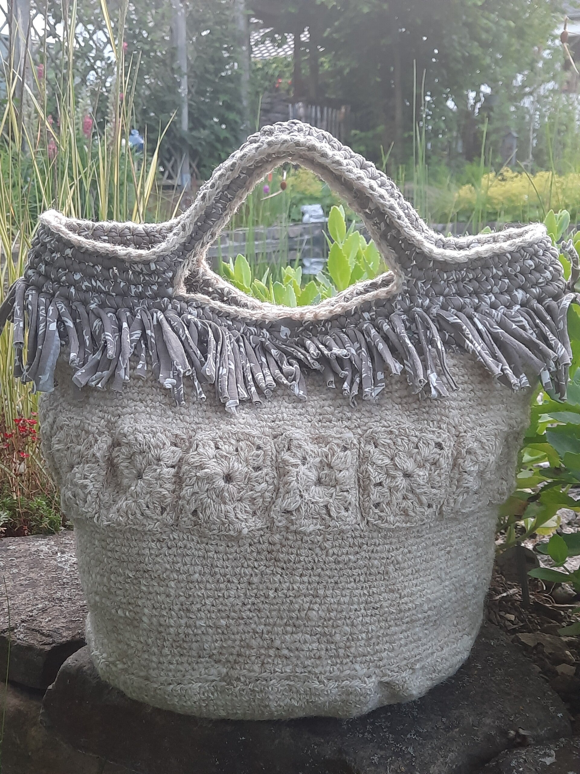 gehäkelter Shopper, Einkaufstasche, Strandtasche im Hippiestyle „Rapunzel“