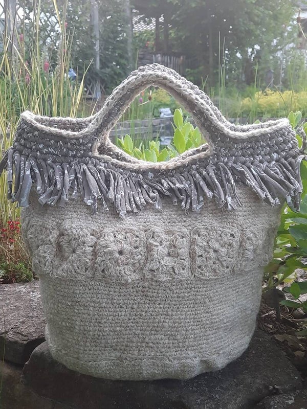 gehäkelter Shopper, Einkaufstasche, Strandtasche im Hippiestyle „Rapunzel“