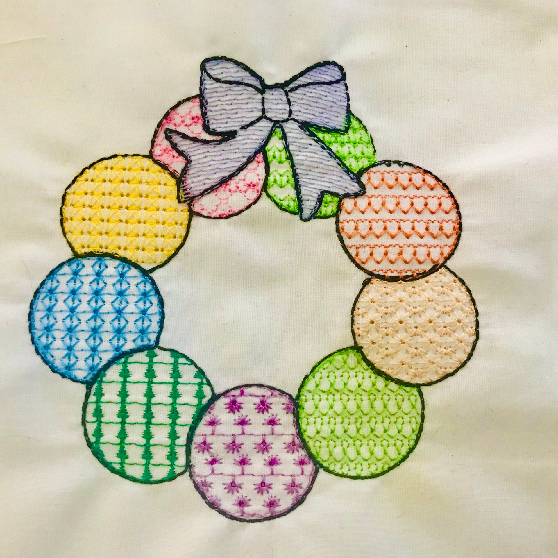 Christmas Wreath Embroidery Design