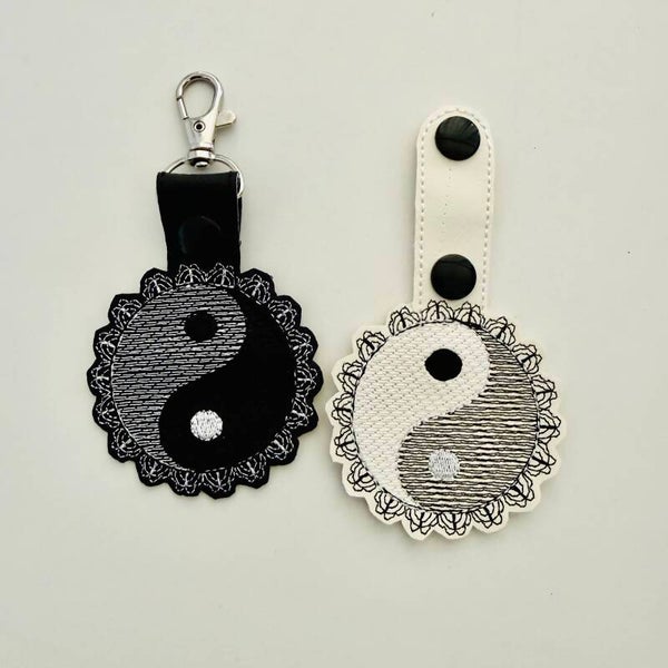 Yin Yang Lace Key Ring Embroidery Design,