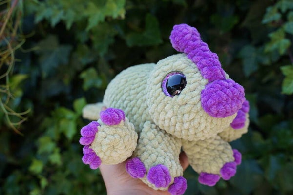 Baby parasaurolophus