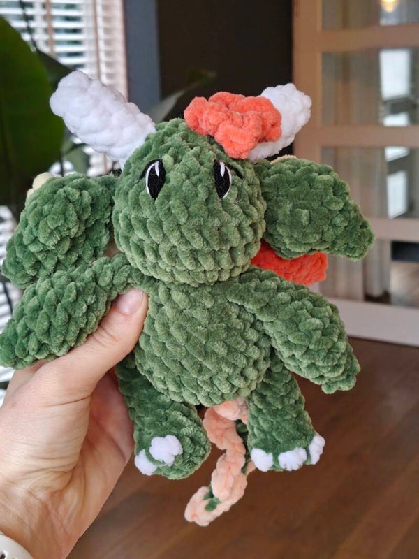 Luma the Lotus dragon