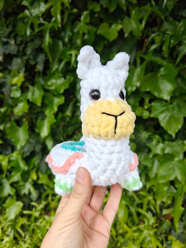 Lloyd the Llama Floatie - PDF pattern