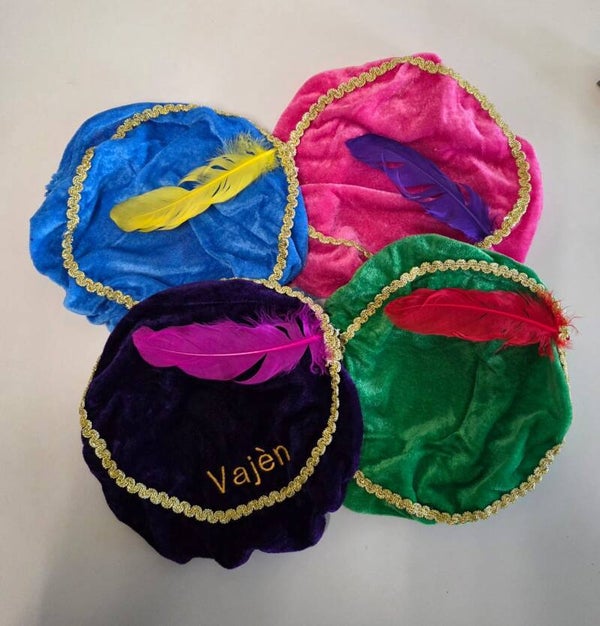 Pieten mutsjes Geborduurd