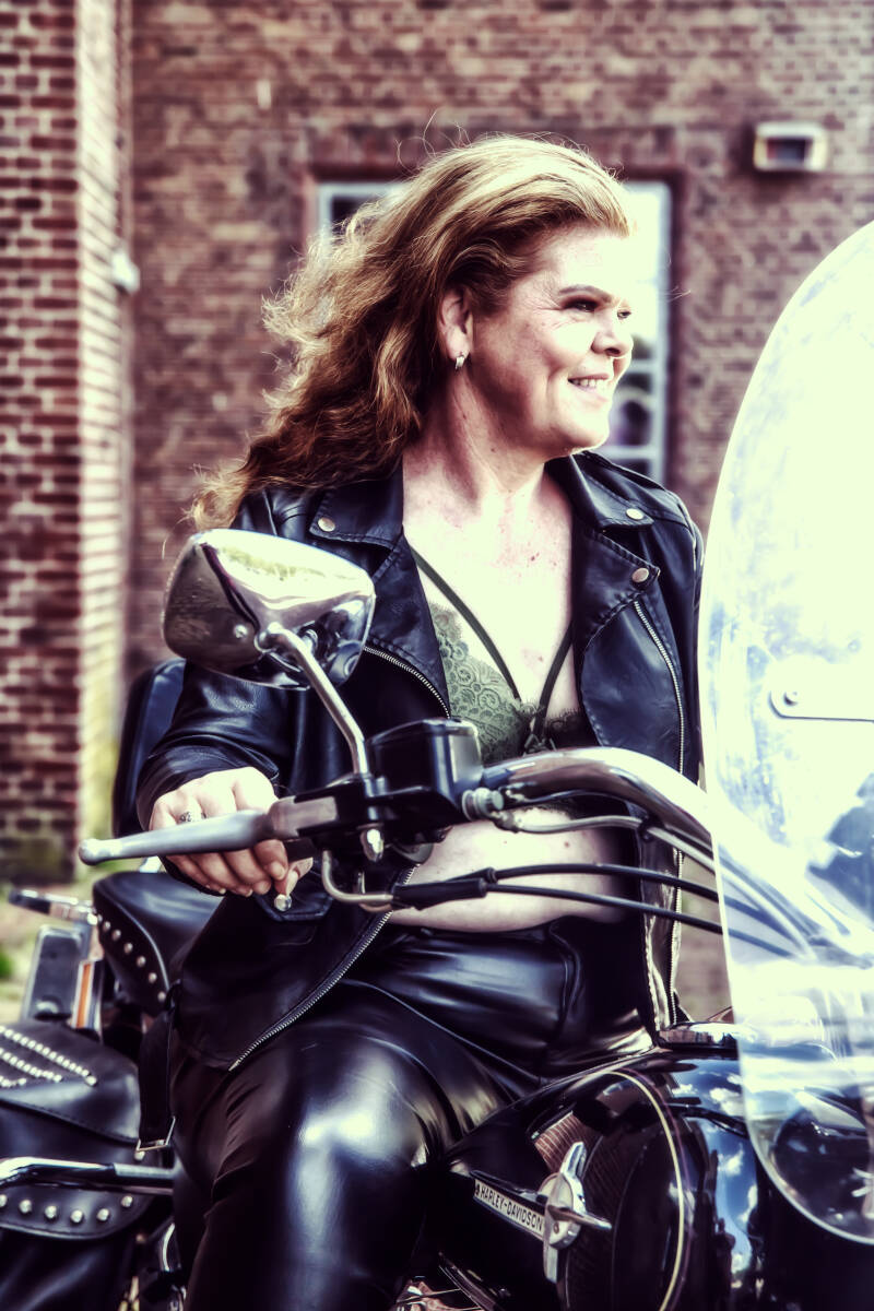 lucy-_mg_4904-standard.jpg