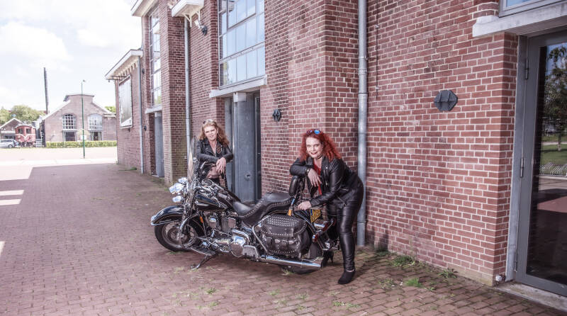lucy-mirjam-_mg_4857-standard.jpg