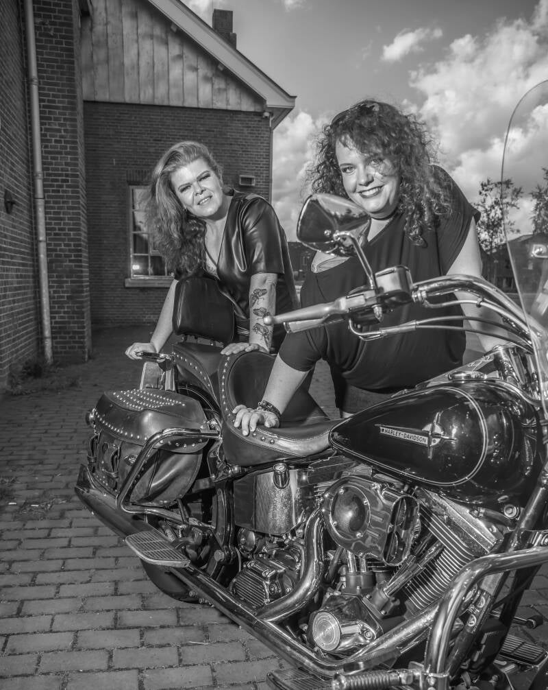 lucy-mirjam-_mg_5070-standard-2e75ys.jpg