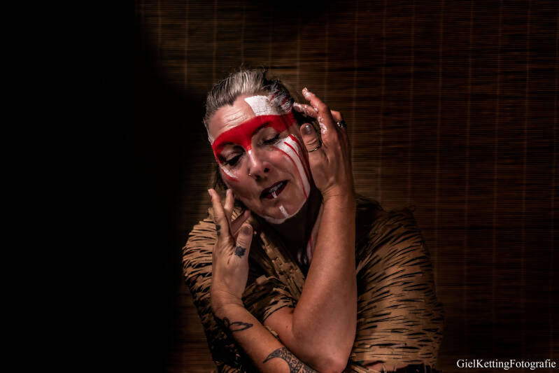 manon-_g0a0164-standard-0pmtwq.jpg