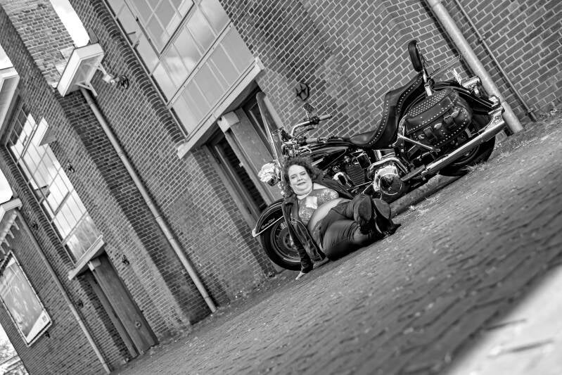mirjam-zwart-wit-_mg_4933-standard-hm4pny.jpg