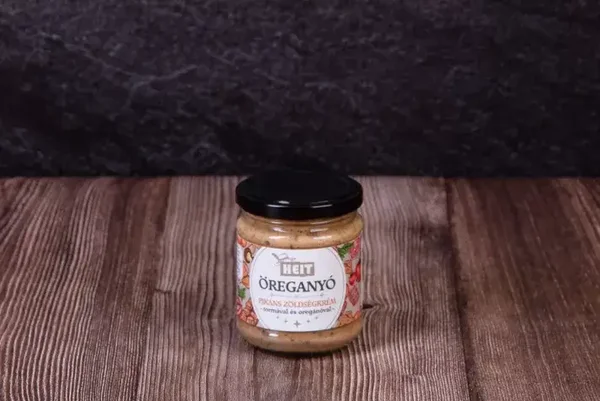 "ÖREGANYÓ" PIKANTE GRÜNKRAUTCREME MIT PFEFFER UND OREGANO 200 ml