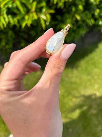 Maansteen hanger ketting