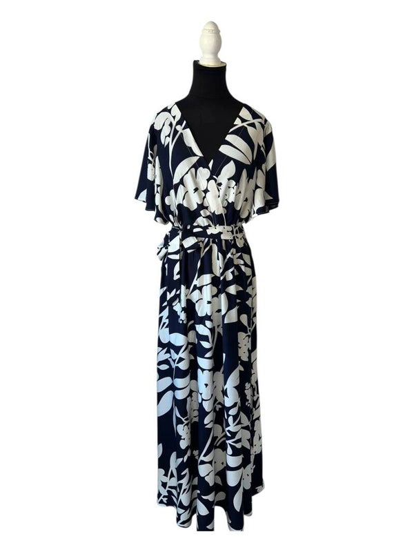 Élégante robe longue en lin léger