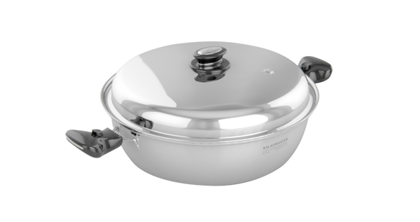 Artisan Series 9 Qt./8.5L Braiser Pan with Cover (with 2 Side Handles)