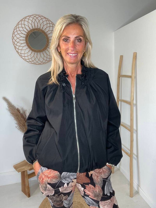 LA VESTE REMY