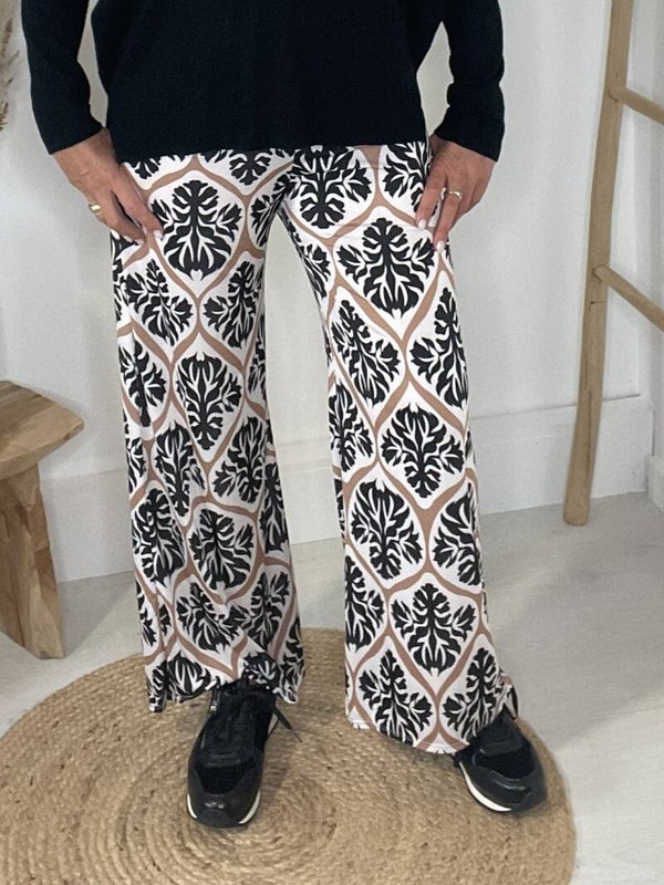 LE PANTALON CARMEN