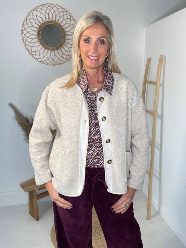 LA VESTE CHASSEUR