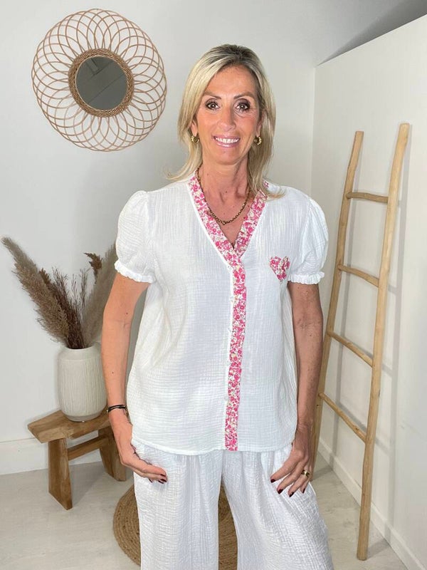 LA BLOUSE DUCHESSE