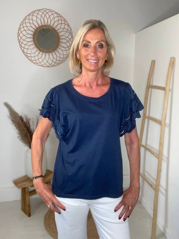 LE T-SHIRT RIKA