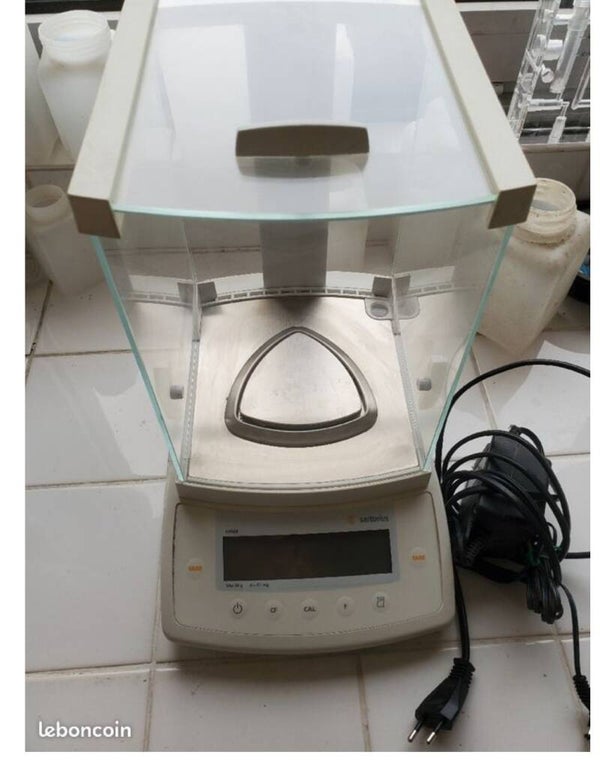 Balance analytique de compétence Sartorius CPA64, 64 gx 0,1 mg