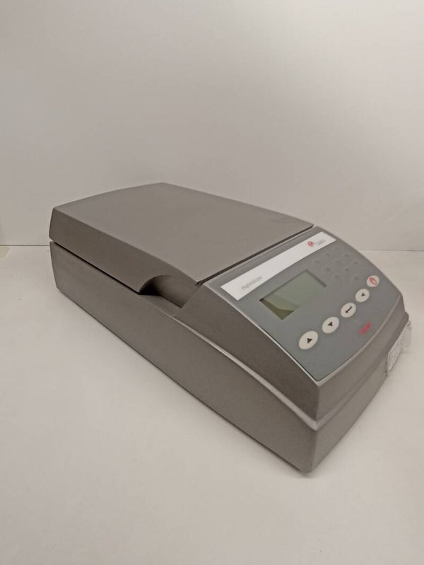 Hybridateur pour prétraitement des lames