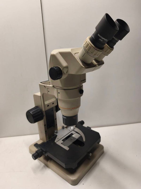 Loupe binoculaire Olympus SZ60 – Stéréomicroscope – objectif 2X