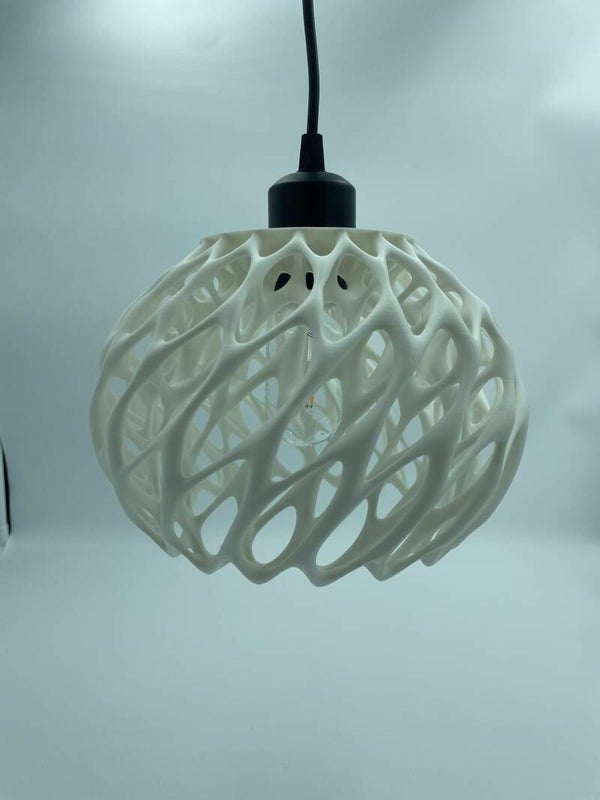 Suspension « Torsadée » – Design Organique & Aérien