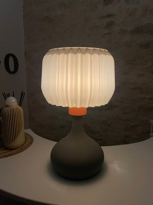 Lampe design moderne  - La lampe qui change tout...