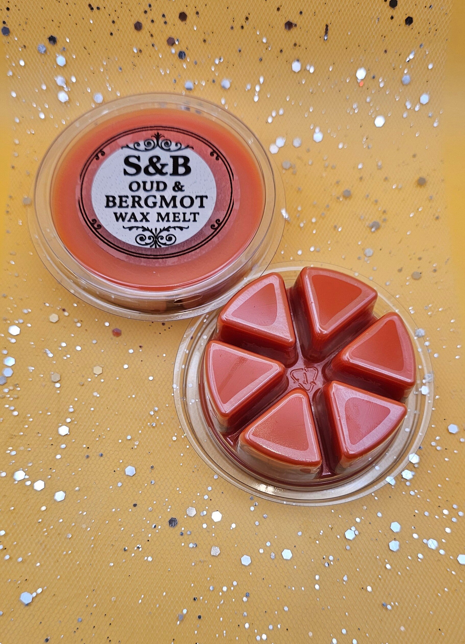 Oud & Bergmot Wax Melt Clamshell