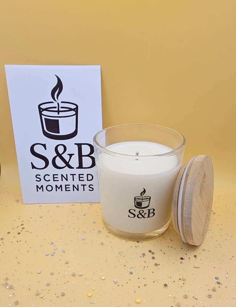 Cashmere Oudh – 220g Soy Wax Candle