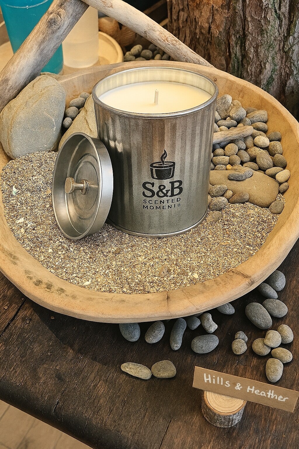 Baccarat Rouge inspired – 270g Luxury Soy Wax Candle in this amazing looking tin with lid