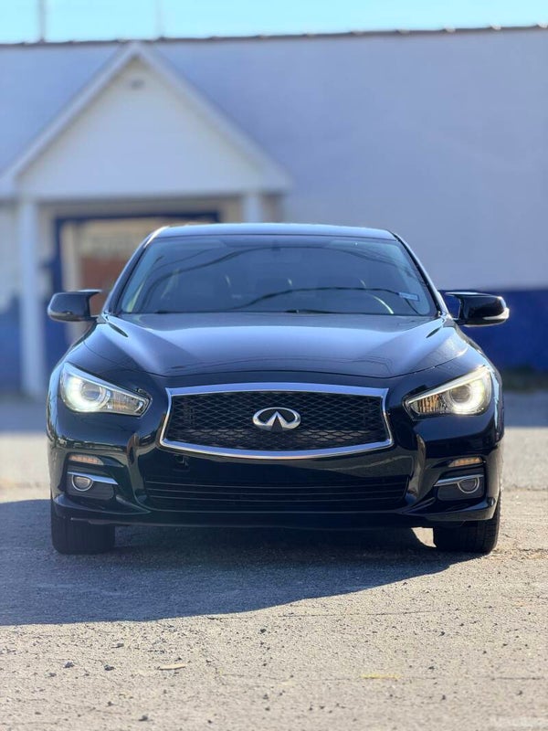 2015 Infiniti Q50