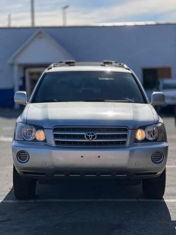 2002 TOYOTA HIGHLANDER