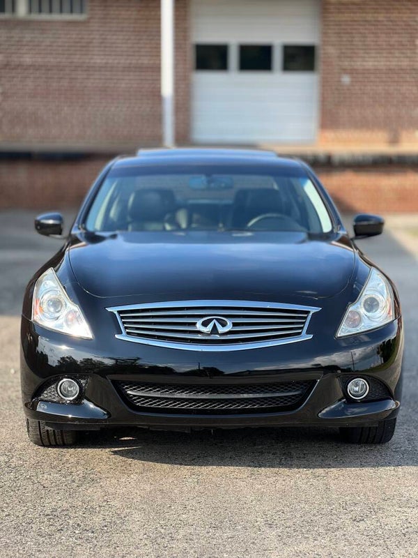 2013 Infiniti G37