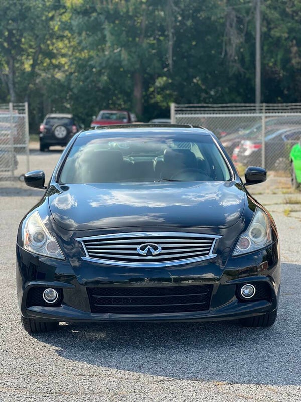 2011 Infiniti G37