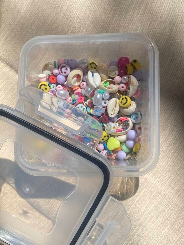 !~🎉 Bead confetti 🎉~!