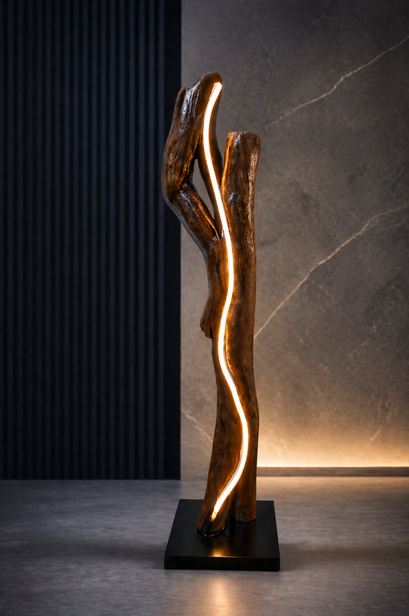 Sculpture lumineuse en bois flotté