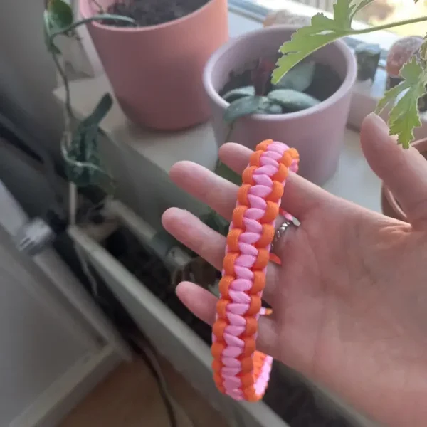 basic "cobra" halsband!