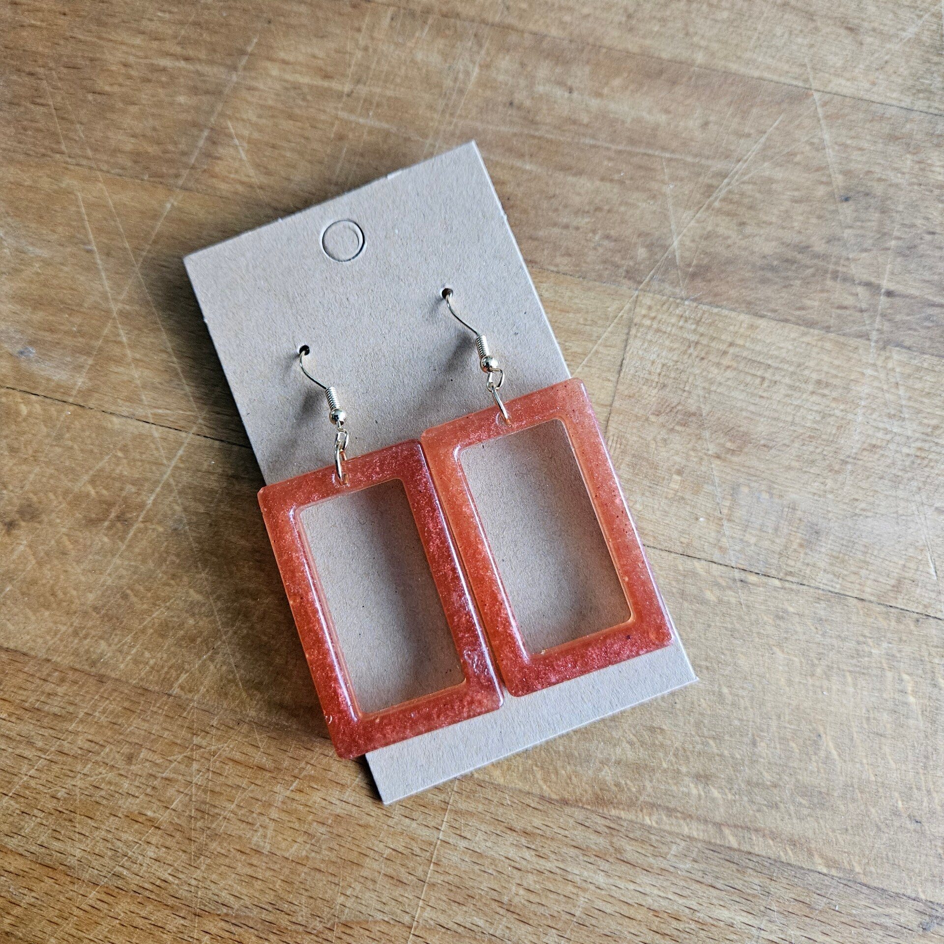 opvallende grote oorhangers, rechthoeken met Franse oorhaakjes (STRAWBERRY JELLY)