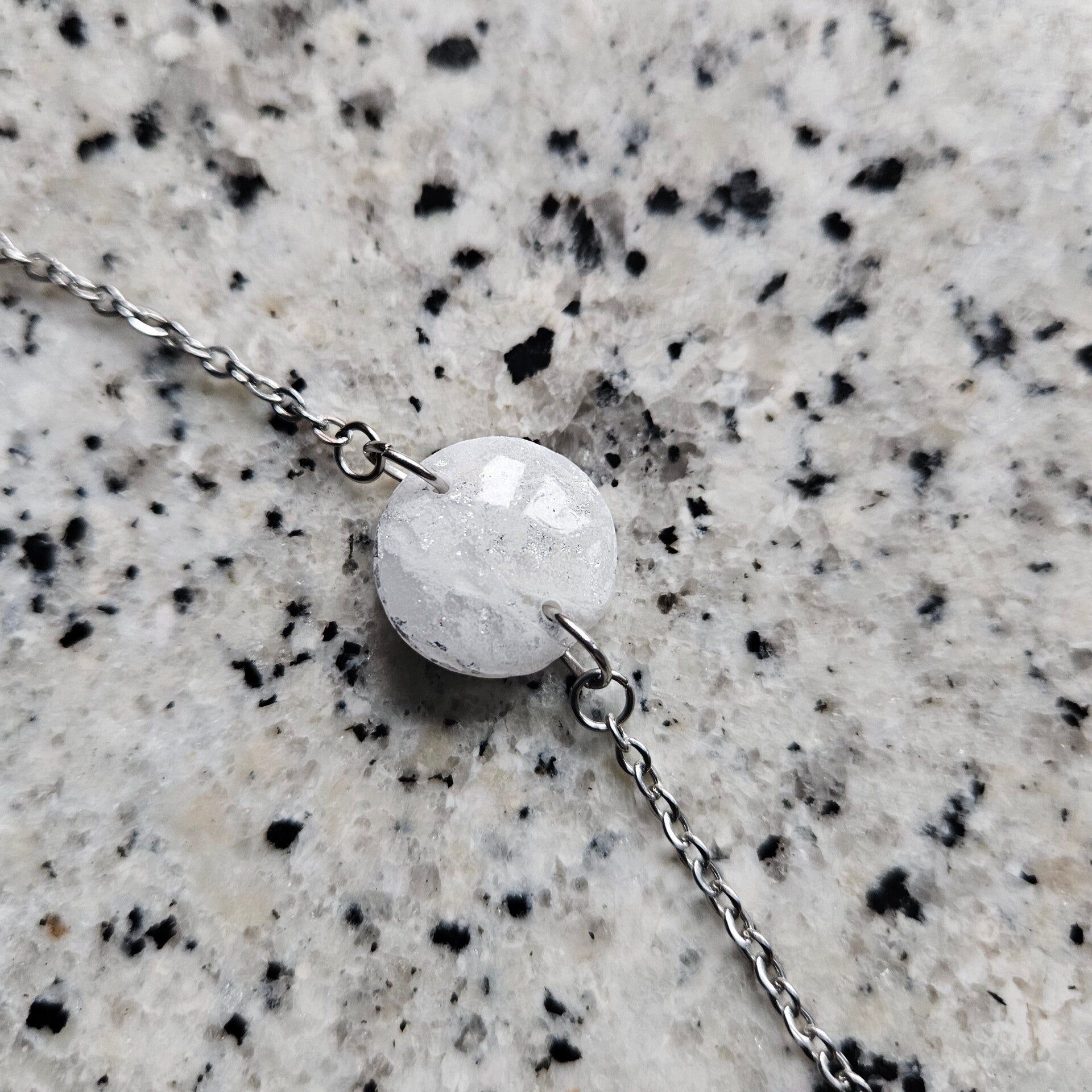 armband rond (PMK MALOJA-snow&silvermist) (zilverkleurig verstelbaar RVS armbandje)